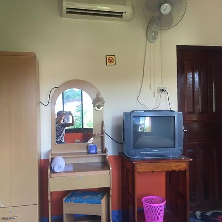 Oudomphone Guesthouse 2 بان هواياكساي المظهر الخارجي الصورة